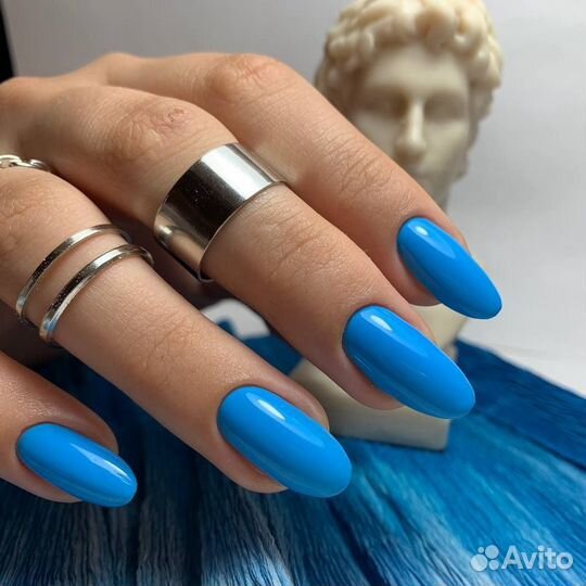 Маникюр, педикюр, наращивание ногтей