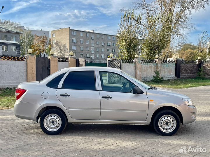 LADA Granta 1.6 AT, 2013, 165 200 км
