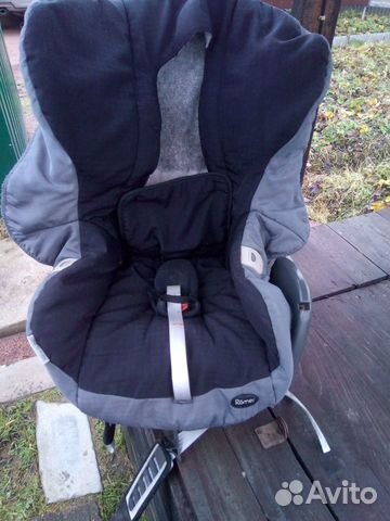 Детское кресло в автомобиль