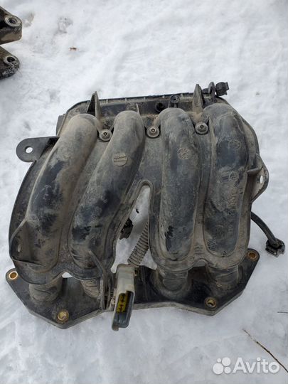 Впускной коллектор peugeot 206