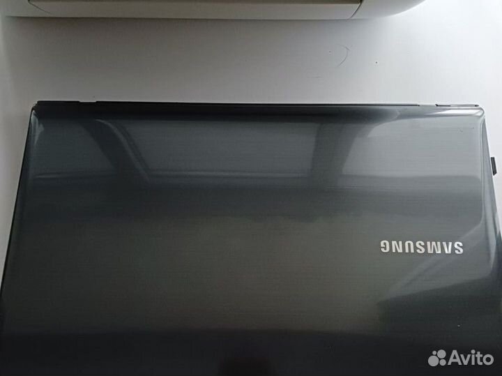 Ноутбук Samsung np355v5c