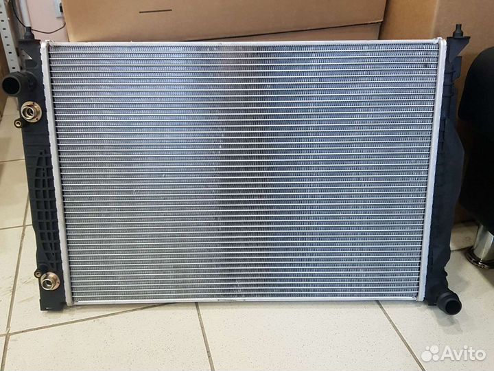 Радиатор Ауди А6