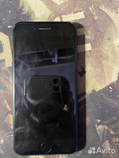 iPhone SE (2020), 64 ГБ
