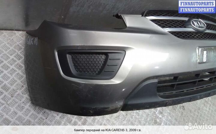 Бампер передний перед Kia Carens II (UN), 2009 1.6 Бензин