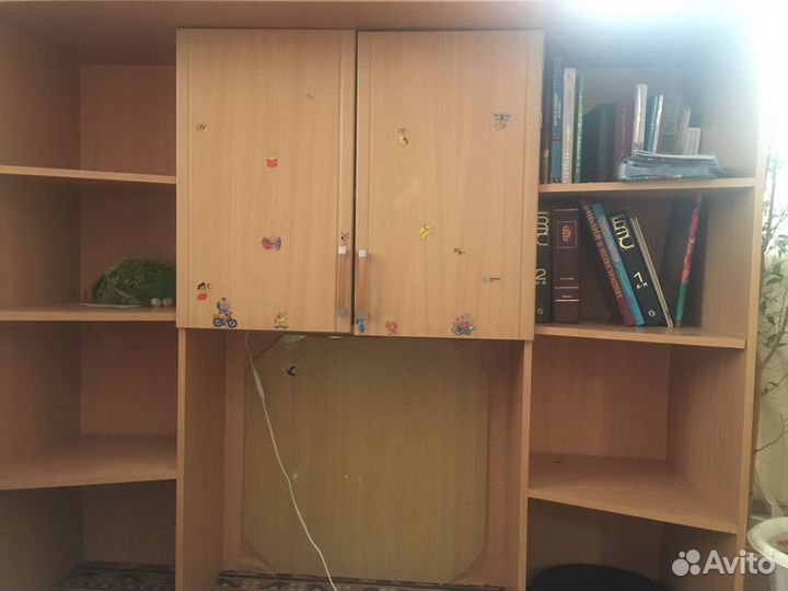 Компьютерный стол