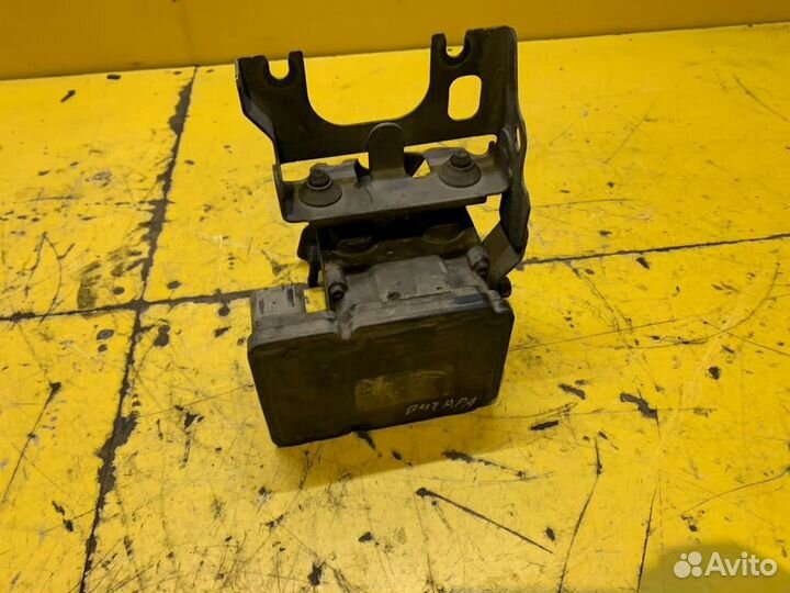 Блок ABS (насос) Suzuki Grand Vitara 2005-2015