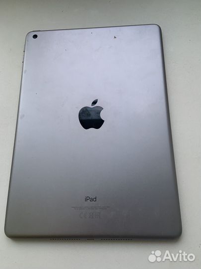 Айпад 6-го поколения А1803 на 32гб