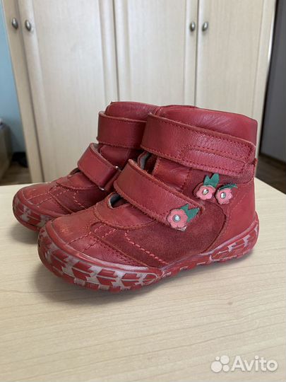 Ботинки Totta р.24