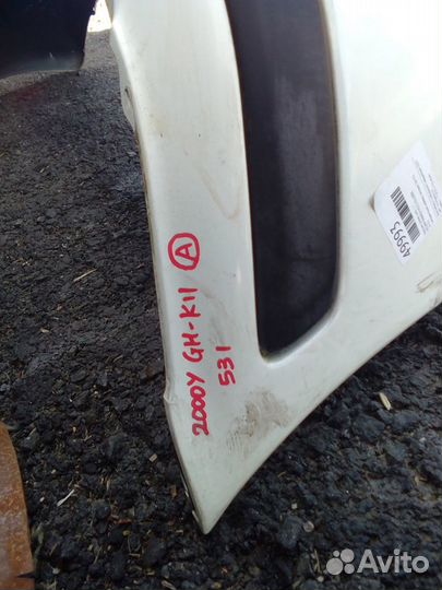 Продам бампер Nissan march 1997-2002