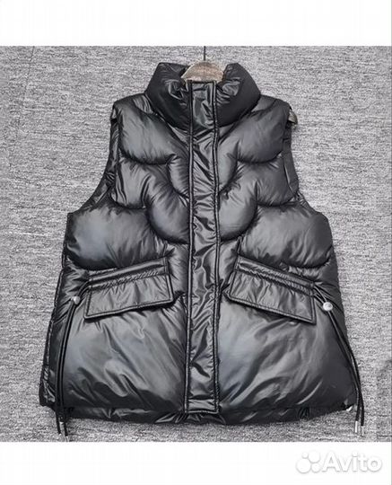 Жилетка женская