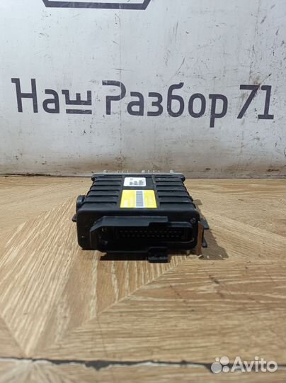Блок управления двигателем эбу мозги audi 80 1.8