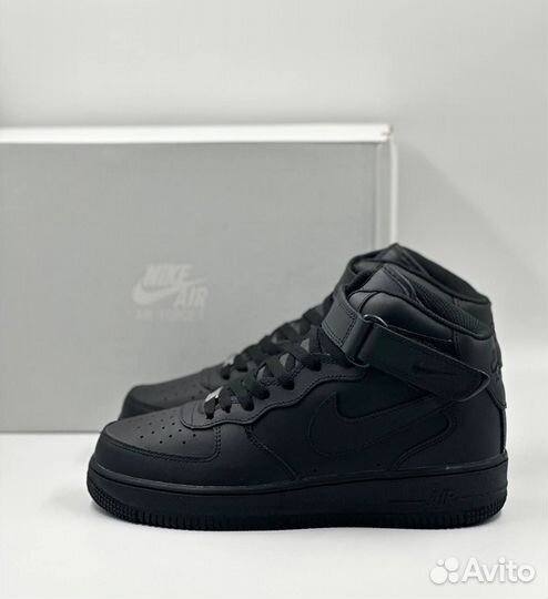 Кроссовки Nike Air Force 1 High (с мехом)