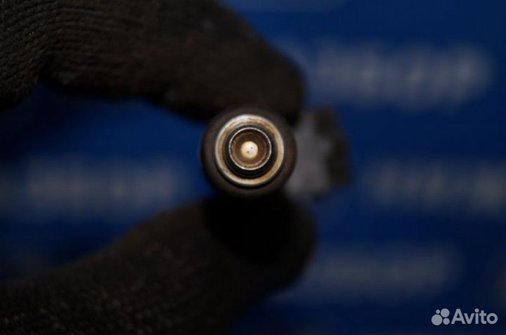 Форсунка Renault Clio /Symbol 1.4 K7JA700 2000