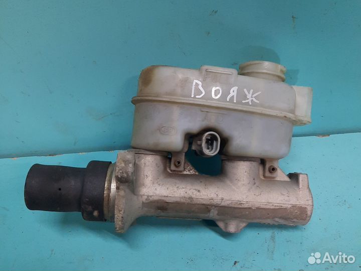 Главный тормозной цилиндр chrysler voyager 3