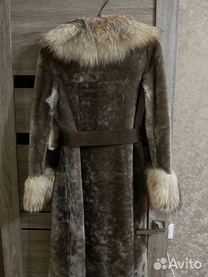 Шуба женская натуральная б/у