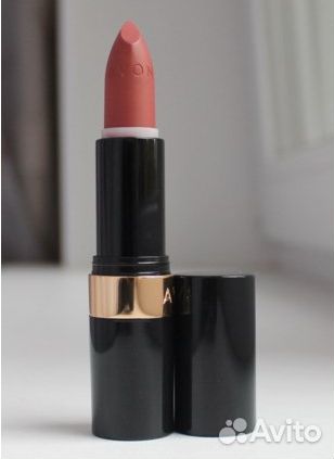 Помада Power Stay Суперстойкость On Spice Avon