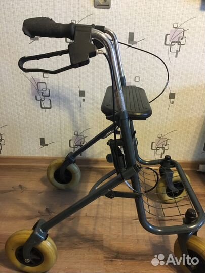 Коляска-ходунки для инвалида rehno (Германия)