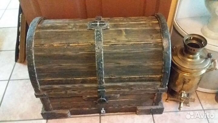 Сундук деревянный под старину
