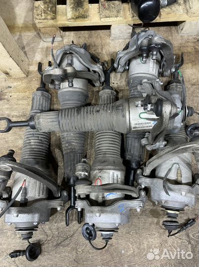 Пневмостойка Ауди А8 Д3