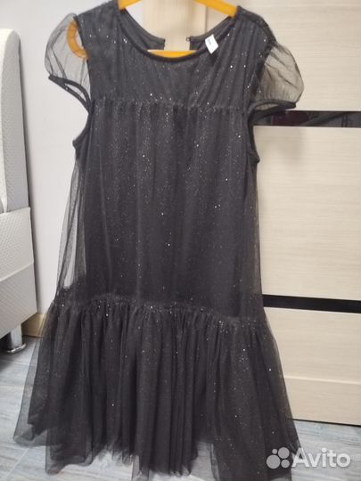 Платье нарядное для девочки р. 146