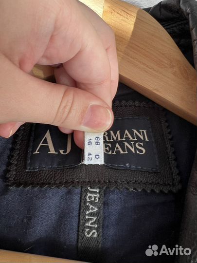 Кожаная куртка Armani jeans