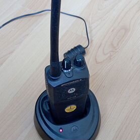 Рация motorola cp140