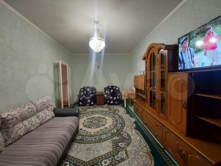 2-к. квартира, 52 м², 6/9 эт.