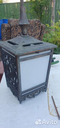 Уличный светильник 