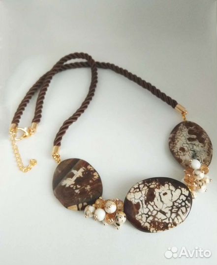 Украшения из натуральных камней