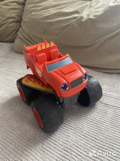 Вспыш и чудо машинки