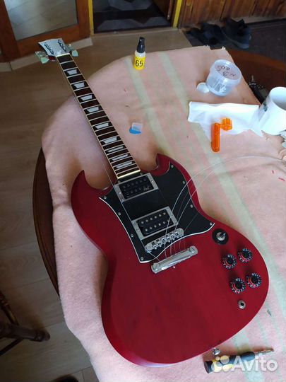 Гитара Grass Roots SG