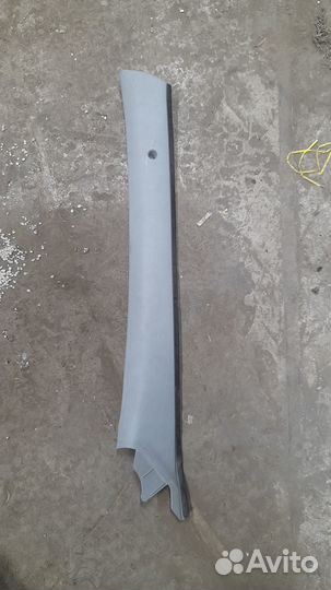 Обшивка стойки пер левой Renault laguna I