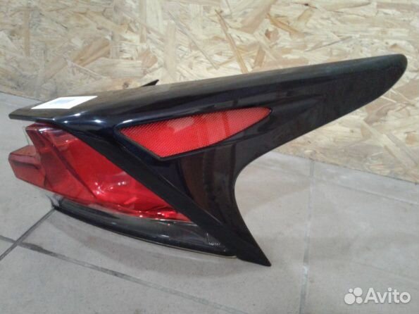 Фонарь Lexus NX (2014-2019г.)