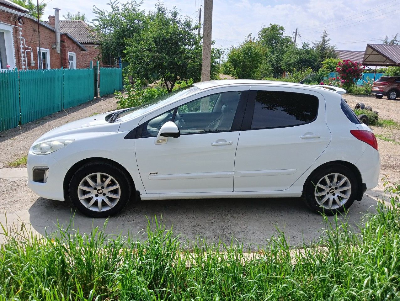 Peugeot 308: фото владельца