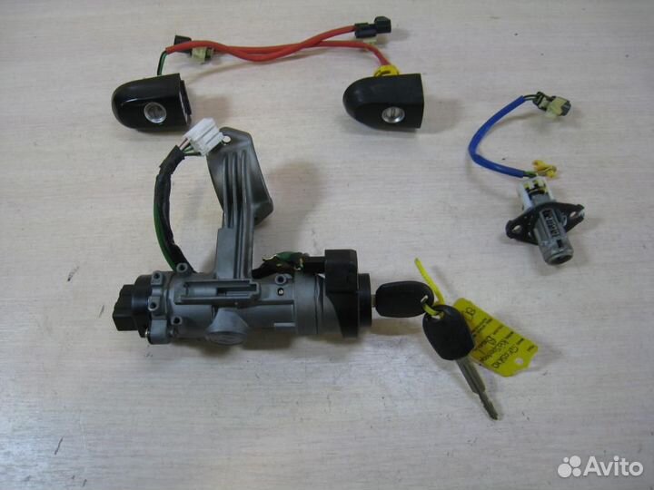 Замок зажигания KIA Sportage 2 (KM) 2005