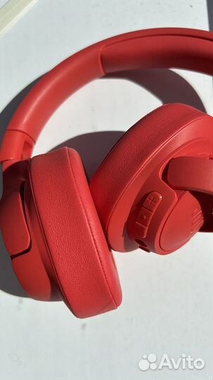 Беспроводные наушники jbl