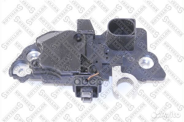06-71738-SX реле-регулятор Bosch 12V OD 14mm A