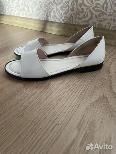 Обувь женская