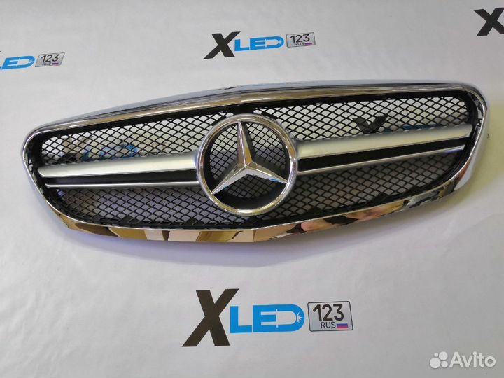 Решетка радиатора Mercedes w212 рестайл AMG e63