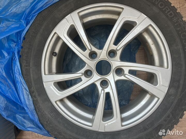 R16 Gislaved Nord Frost 200 205/55, PCD 5x114.3 DIA 67.1