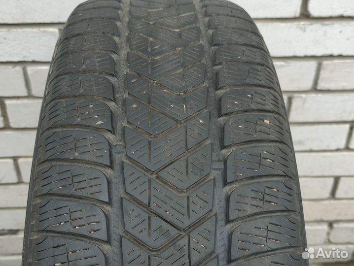 Pirelli Scorpion Winter 215/65 R17