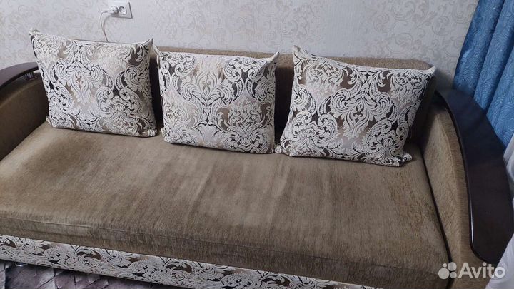 Диван еврокнижка