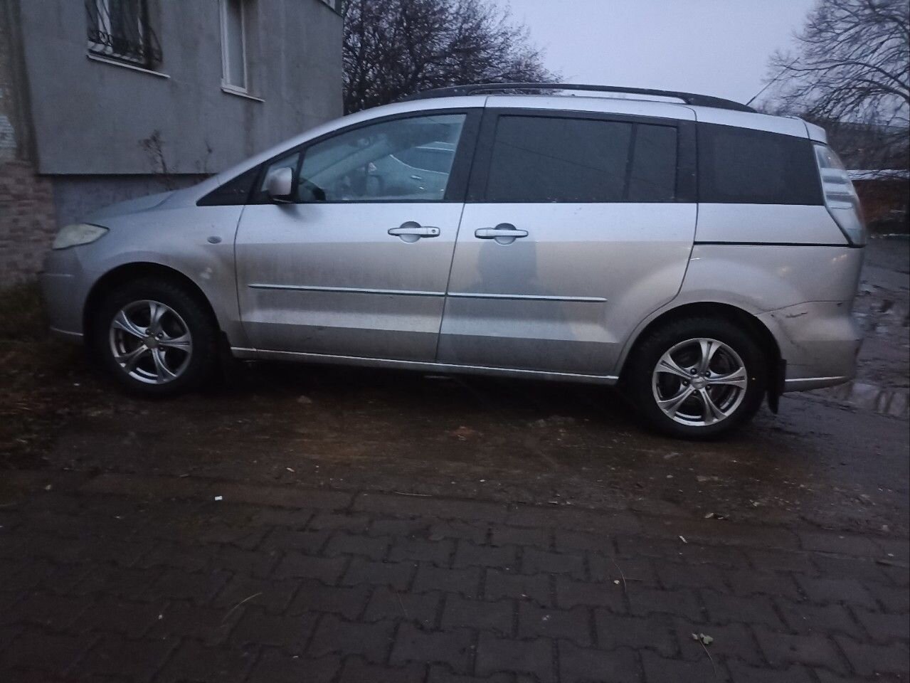 Mazda 5: фото из отзыва