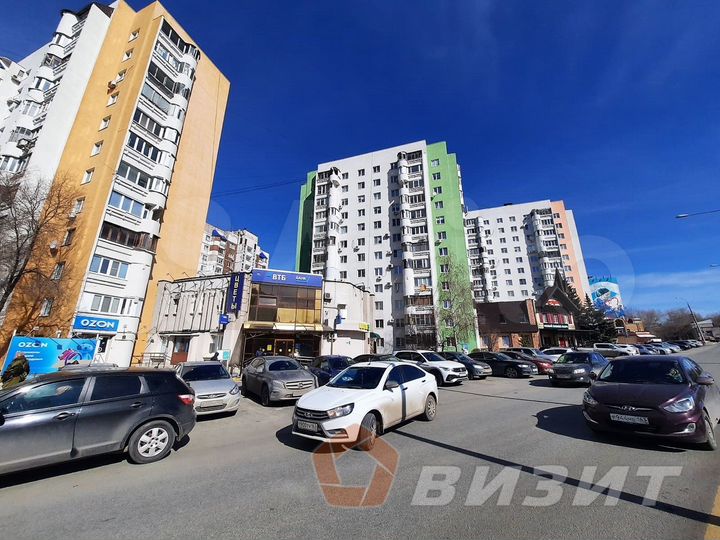 Офис с ремонтом и парковкой около ТЦ Апельсин