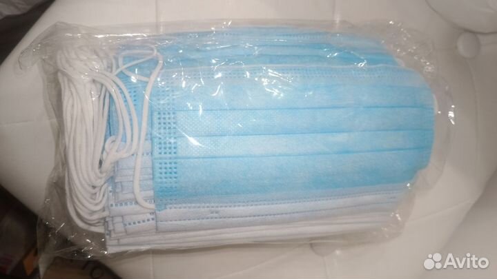 Маски медицинские одноразовые