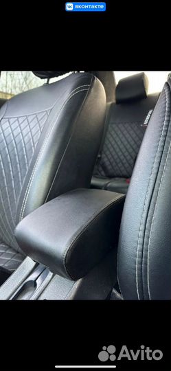 Ручка+чехлол МКПП +подлокотник Nissan B10,P12