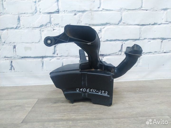 Резонатор воздушного фильтра Focus 2 C-MAX