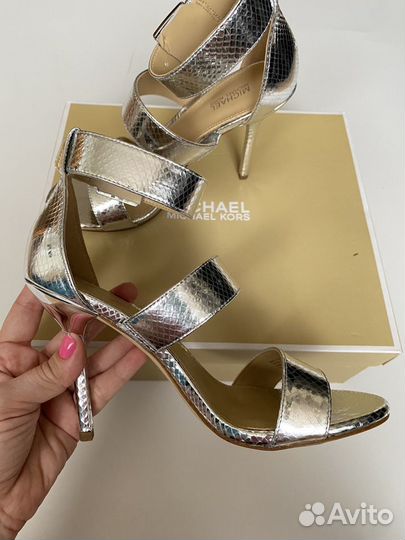 Босоножки Michael Kors amal US6