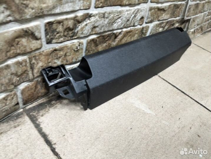 Накладка сиденья передняя правая Bmw 5-Series G30