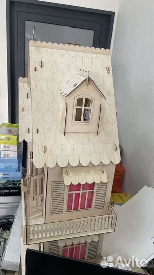 Большой кукольный домик деревянный